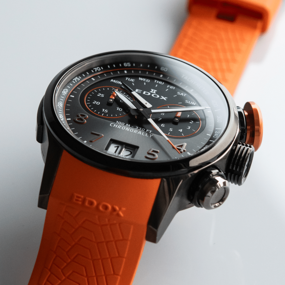 Designed for speed enthusiasts and motorsport professionals, the Chronorally collection embodies precision, durability, and high-performance engineering.